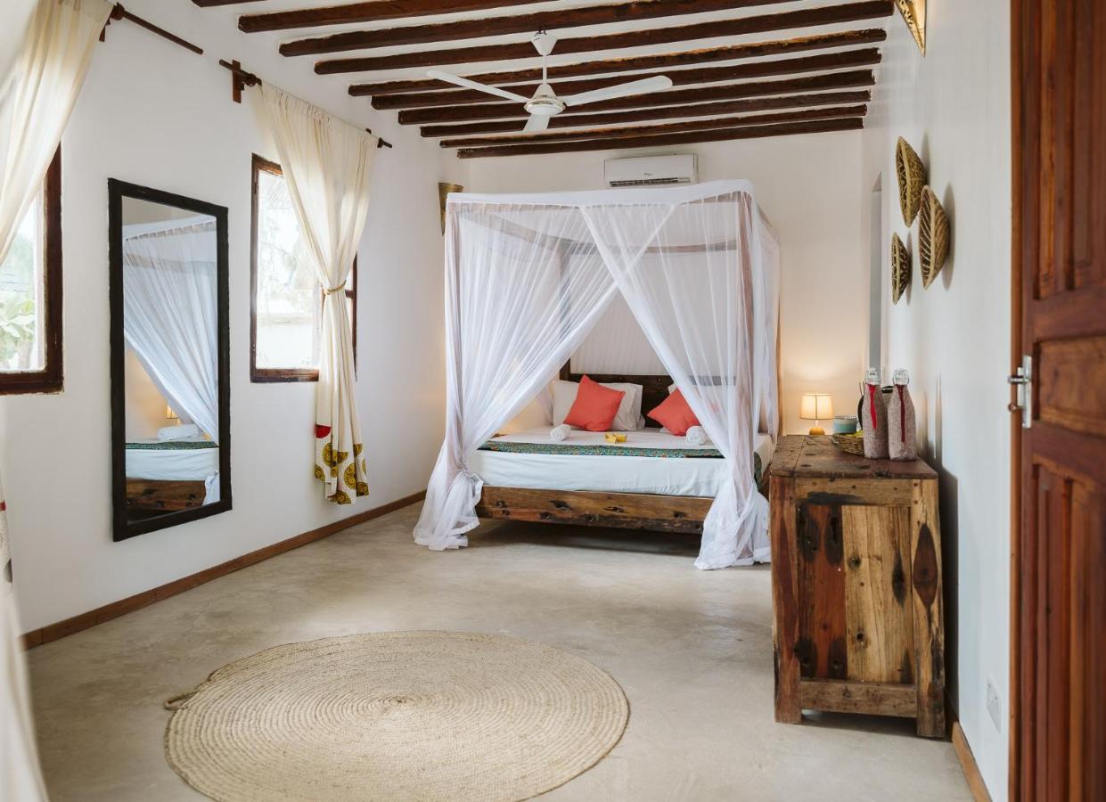 Joy Of Zanzibar Hotell Michamvi Exteriör bild