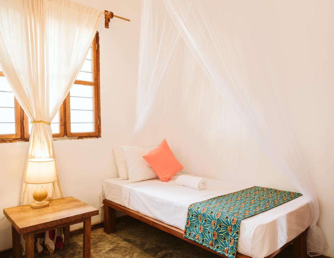 Joy Of Zanzibar Hotell Michamvi Exteriör bild